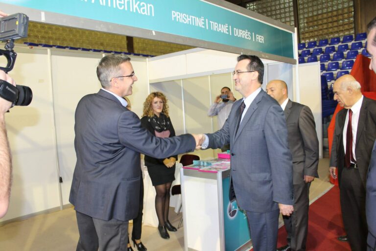 0E492640-3F0C-4DDB-B546-98426A2DF597